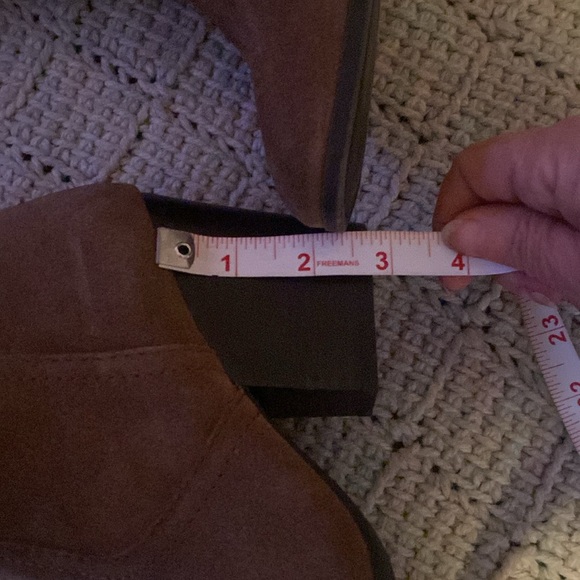 🦊 👢Tall lace brown suede with buckle. EUC. All heights pictured. 3 inch heel. - Picture 12 of 16